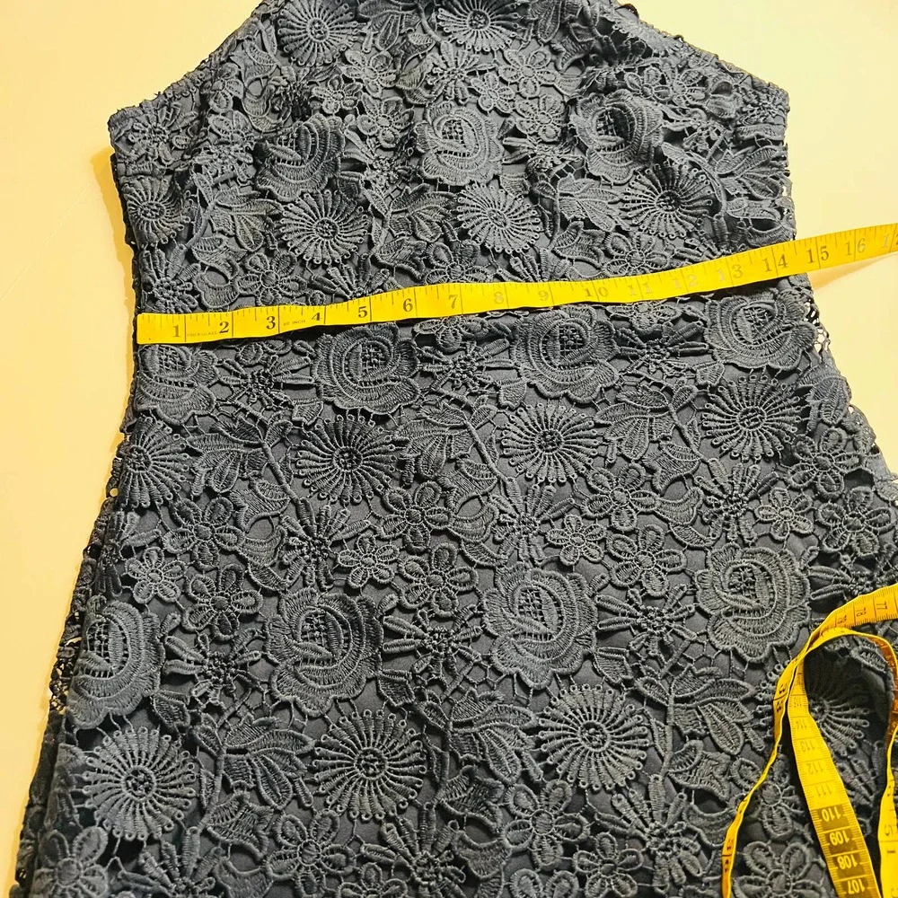 Lulus Lace Dress Size Large Love Poem Sheath High Neck  Sleeveless Navy - Picture 11 of 12